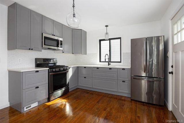 46 Fountain Place, Poughkeepsie, NY 12603