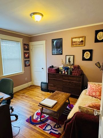 106 Bennett St 2, Boston, MA 02135