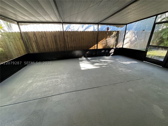 2105 Monroe Ter 1, Hollywood, FL 33020