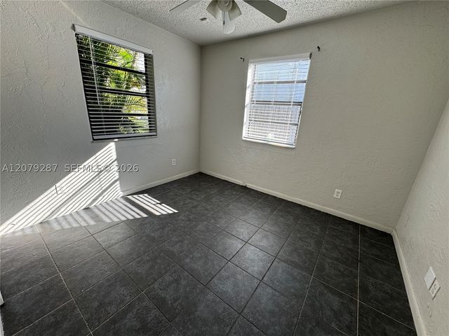 2105 Monroe Ter 1, Hollywood, FL 33020