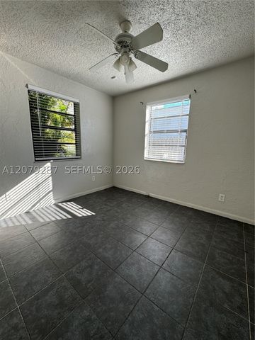 2105 Monroe Ter 1, Hollywood, FL 33020