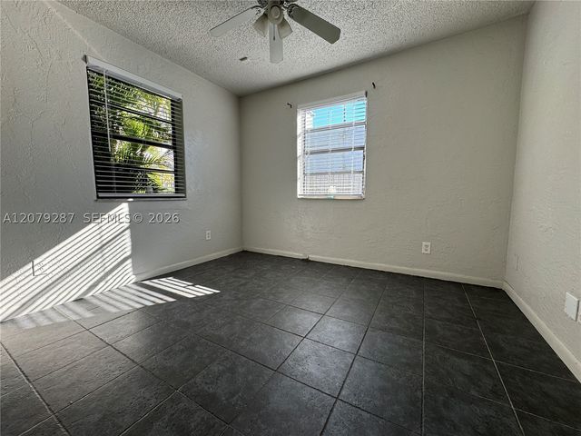 2105 Monroe Ter 1, Hollywood, FL 33020