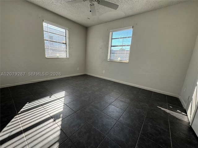 2105 Monroe Ter 1, Hollywood, FL 33020