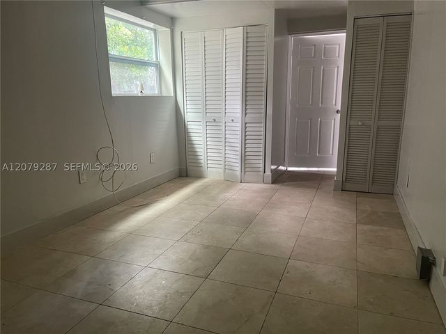 2105 Monroe Ter 1, Hollywood, FL 33020