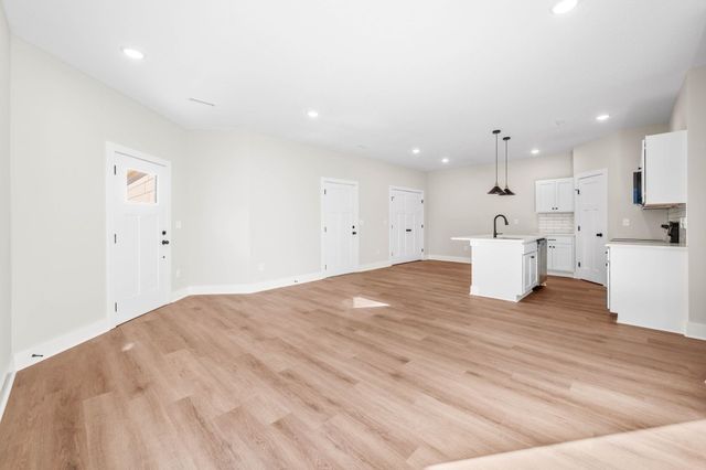 12831 E Willowgreen St, Wichita, KS 67230