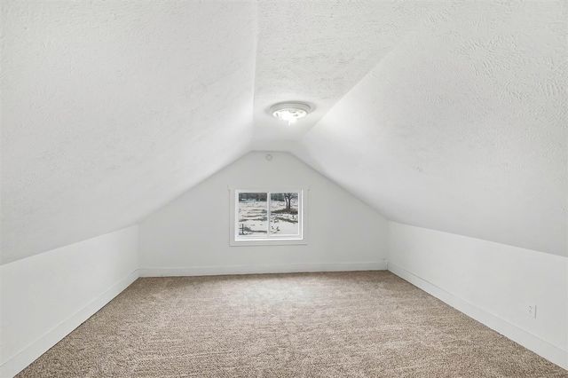 7353 S 88th Avenue, Rothbury, MI 49452