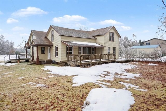 7353 S 88th Avenue, Rothbury, MI 49452