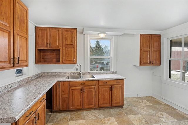 7353 S 88th Avenue, Rothbury, MI 49452