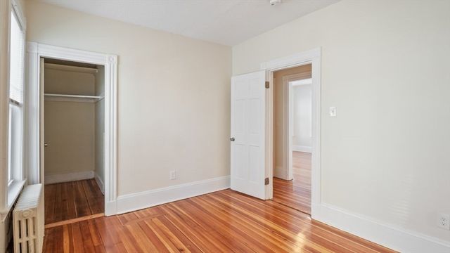 32 Robinson St 1, Boston, MA 02122