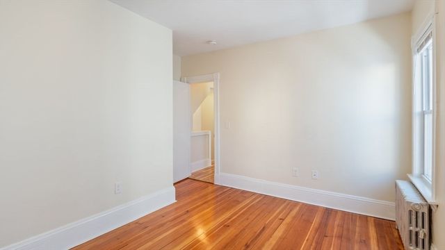 32 Robinson St 1, Boston, MA 02122