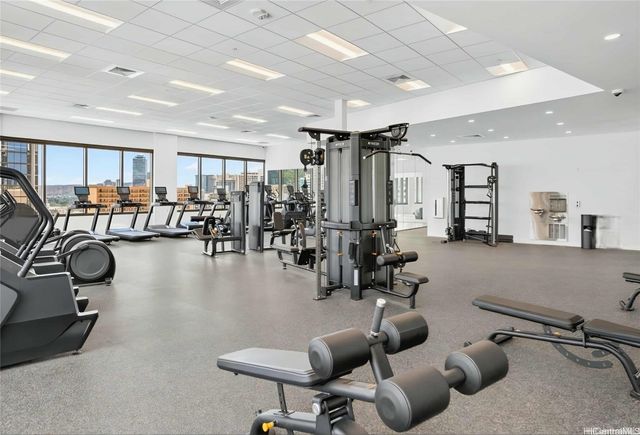 1500 Rycroft Street 2208R, Honolulu, HI 96814