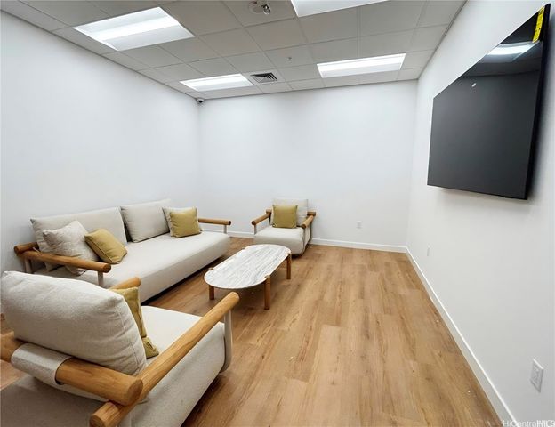 1500 Rycroft Street 2208R, Honolulu, HI 96814