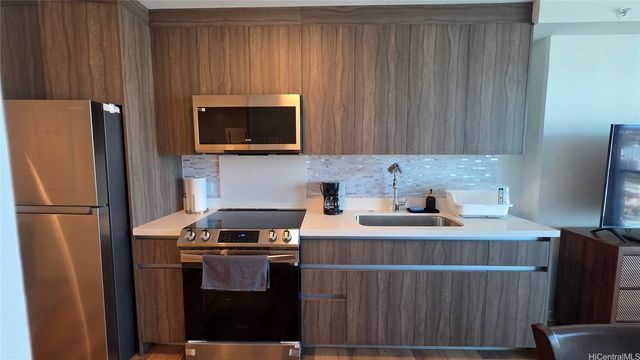 1500 Rycroft Street 2208R, Honolulu, HI 96814
