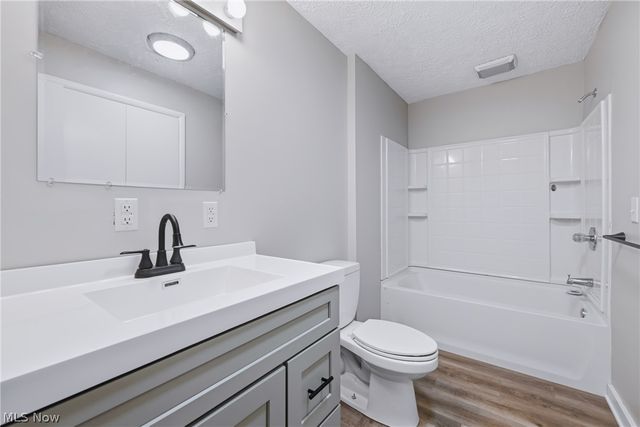 1647 Southern Boulevard NW, Warren, OH 44485