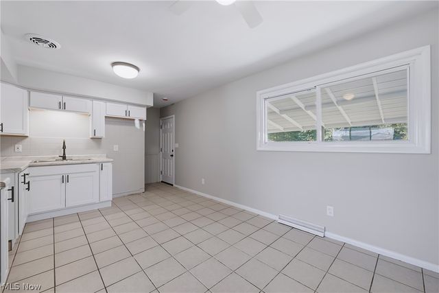 1647 Southern Boulevard NW, Warren, OH 44485