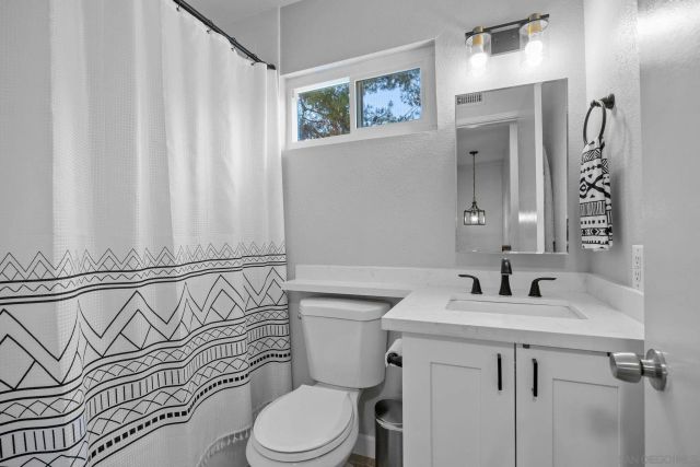 12310 Teri Dr, Poway, CA 92064