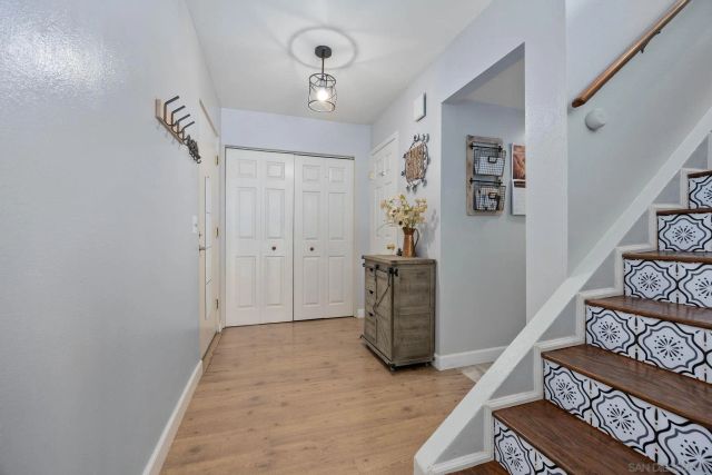 12310 Teri Dr, Poway, CA 92064