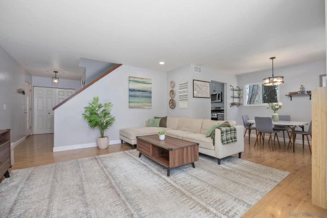 12310 Teri Dr, Poway, CA 92064