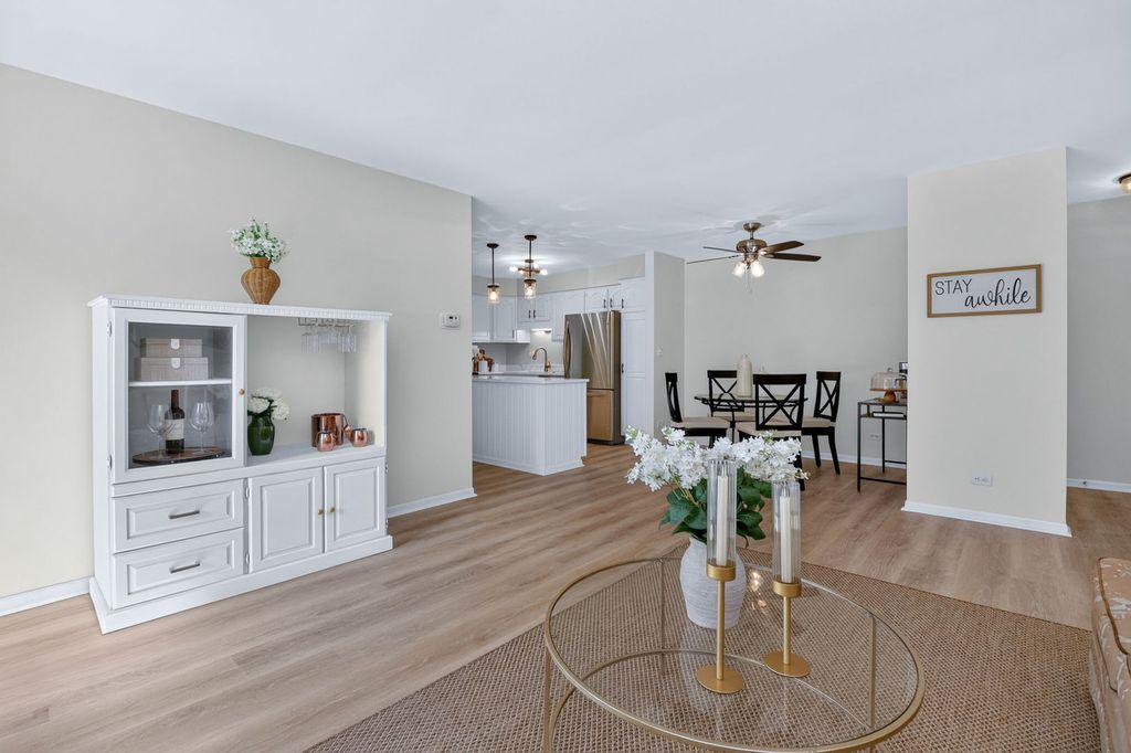 7353 Blackburn Avenue K106, Downers Grove, IL 60516 — photo 5