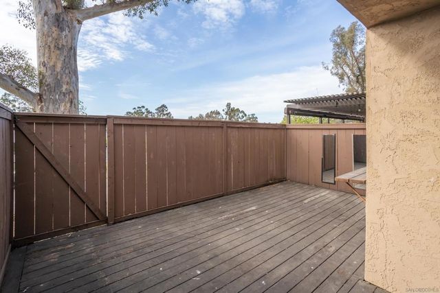 9744 Caminito Doha, San Diego, CA 92131