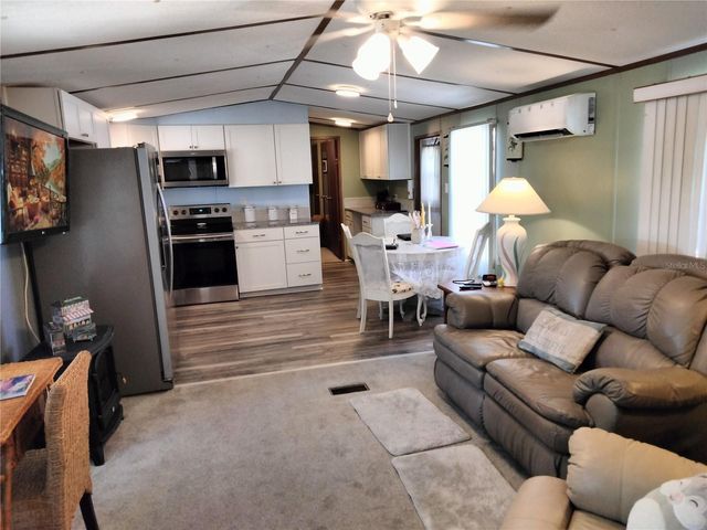 980 7TH STREET NW 91, Largo, FL 33770