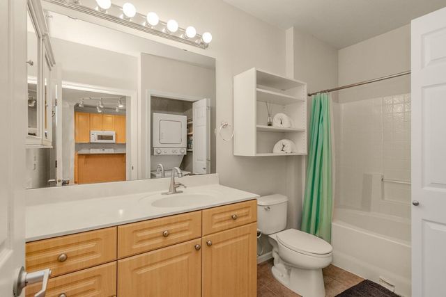 1800 Graham Avenue 316, Saint Paul, MN 55116
