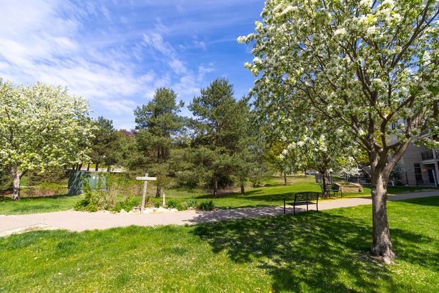 1800 Graham Avenue 316, Saint Paul, MN 55116