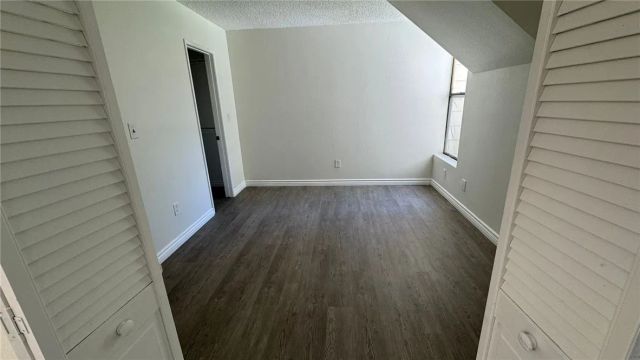 44460 15th Street East 13, Lancaster, CA 93535