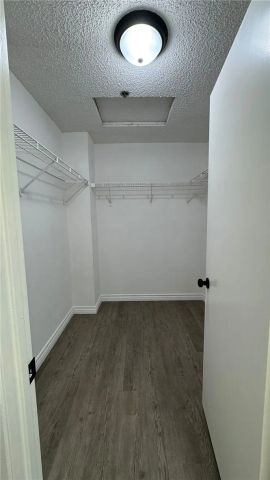 44460 15th Street East 13, Lancaster, CA 93535