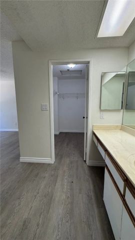 44460 15th Street East 13, Lancaster, CA 93535