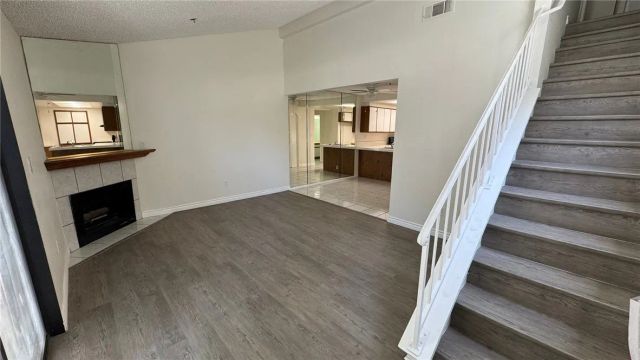 44460 15th Street East 13, Lancaster, CA 93535