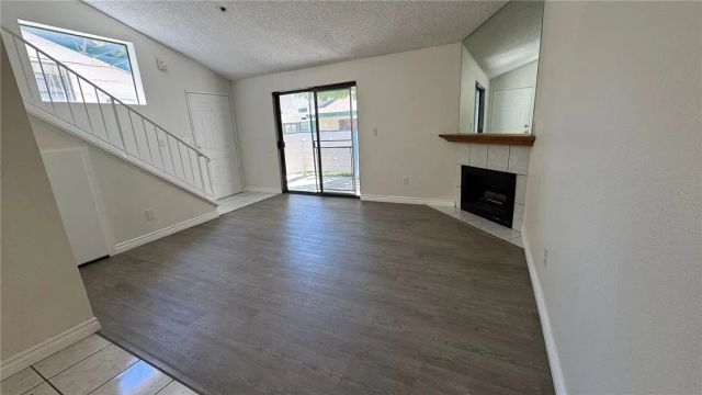 44460 15th Street East 13, Lancaster, CA 93535