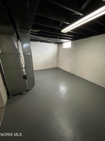 1014 Mackow Drive, Toledo, OH 43607