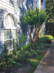 512 RiverTree Lane, Winston-salem, NC 27103