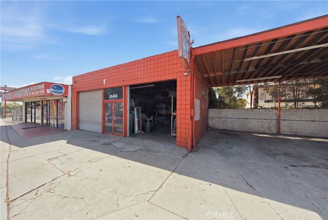 10452 Alondra, Bellflower, CA 90706