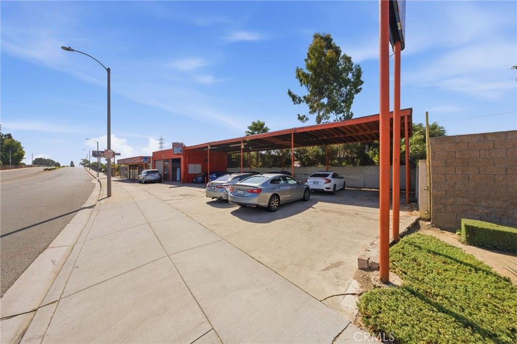 10452 Alondra, Bellflower, CA 90706 — photo 5
