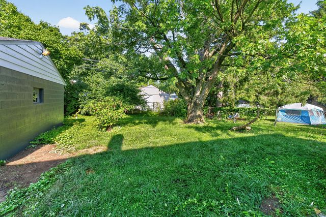 3861 Tamara Drive, Grove City, OH 43123
