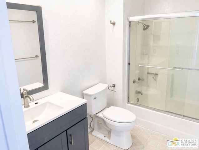 2700 Lawrence Crossley Road 55, Palm Springs, CA 92264