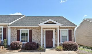 2013 Pin Oak Place, Cramerton, NC 28032