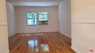 11202 Camarillo Street 11204, North Hollywood (los Angeles), CA 91602