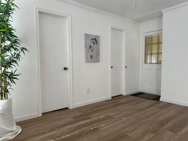 3709 Highgate Lane, Carrollton, TX 75007