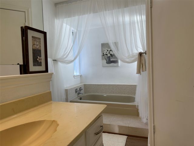 3709 Highgate Lane, Carrollton, TX 75007