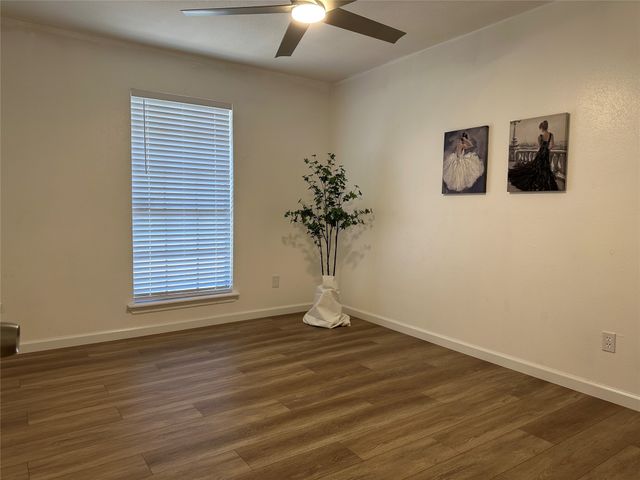 3709 Highgate Lane, Carrollton, TX 75007