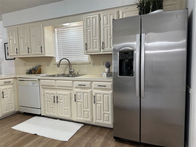 3709 Highgate Lane, Carrollton, TX 75007