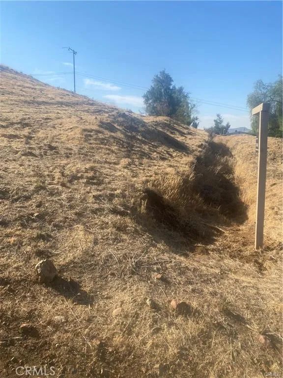 123 Johnson Ln, Menifee, CA 92587