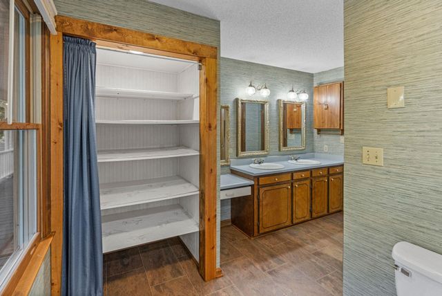 1215 Buck Creek Road, Chesnee, SC 29323