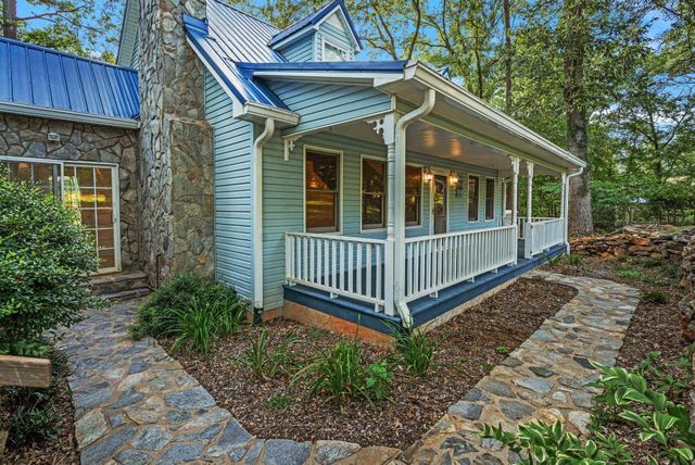 1215 Buck Creek Road, Chesnee, SC 29323