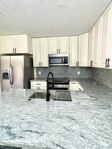 2712 14TH CT, Palm Harbor, FL 34684