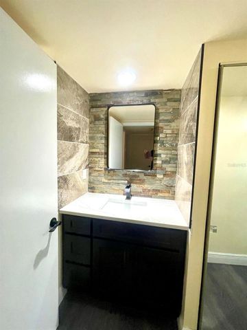 2712 14TH CT, Palm Harbor, FL 34684