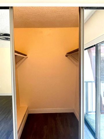 2712 14TH CT, Palm Harbor, FL 34684